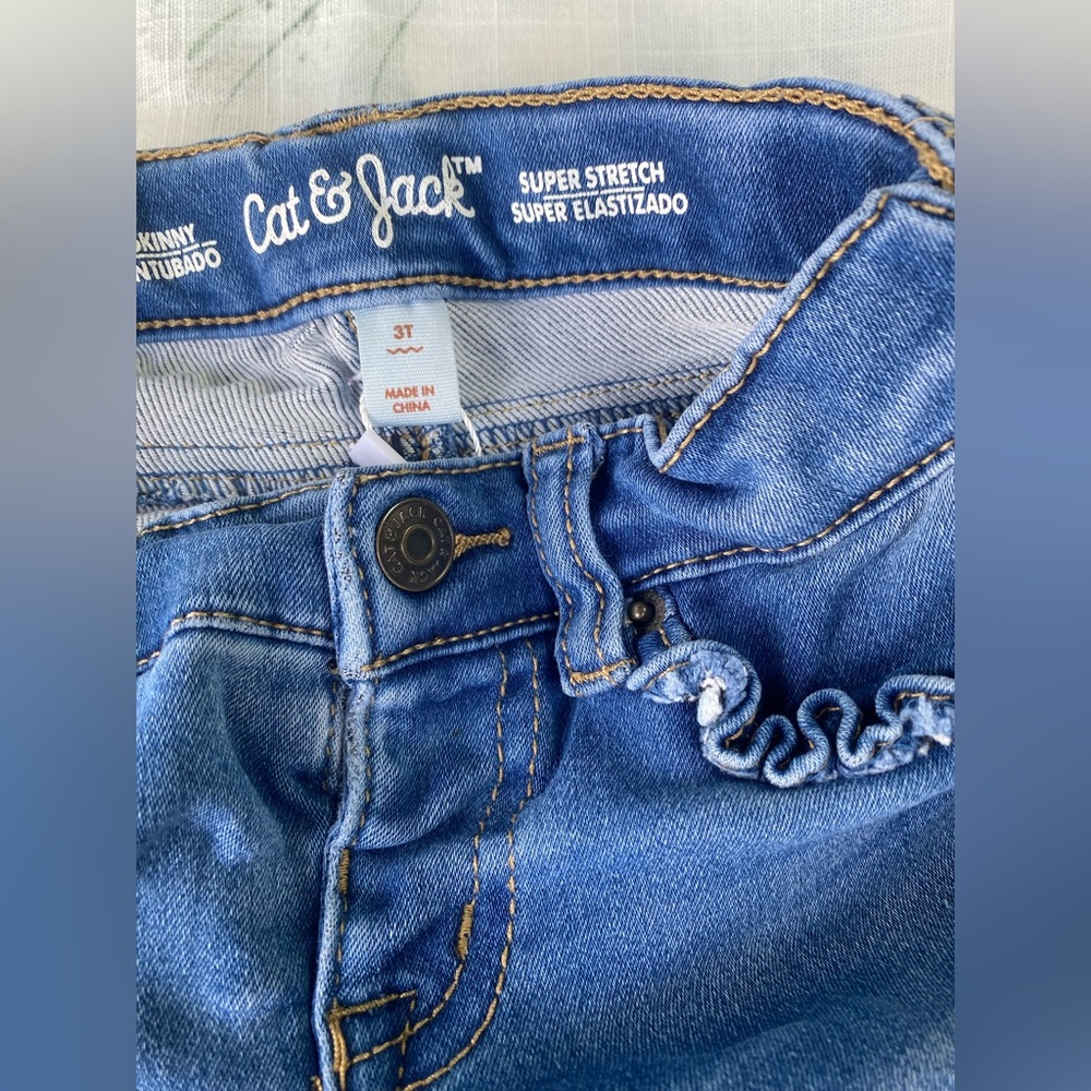Cat & Jack 3T Girl Jeans: bootcut stretchy - Picture 3 of 4